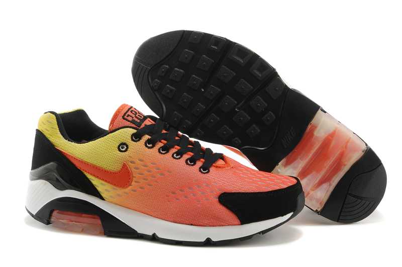 Nike Air Max 180 Em Authentique Le Dernier Foot Locker Air Max Running Course A Pieds